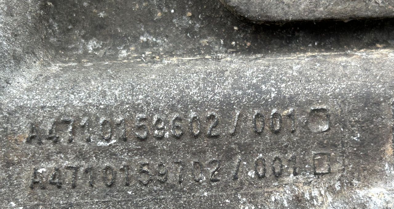 MERCEDES CLUTCH TIMING HOUSING ACTROS MP4 - Брегаста оска: слика 5 MERCEDES CLUTCH TIMING HOUSING ACTROS MP4 - Брегаста оска: слика 5