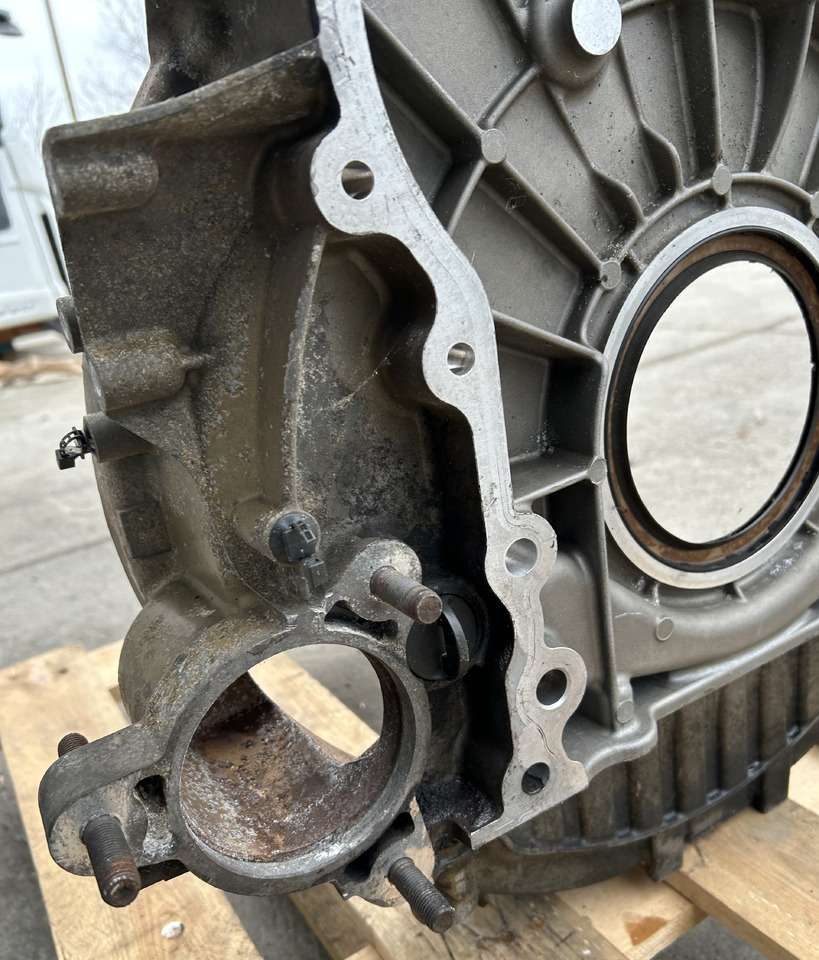 MERCEDES CLUTCH TIMING HOUSING ACTROS MP4 - Брегаста оска: слика 4 MERCEDES CLUTCH TIMING HOUSING ACTROS MP4 - Брегаста оска: слика 4