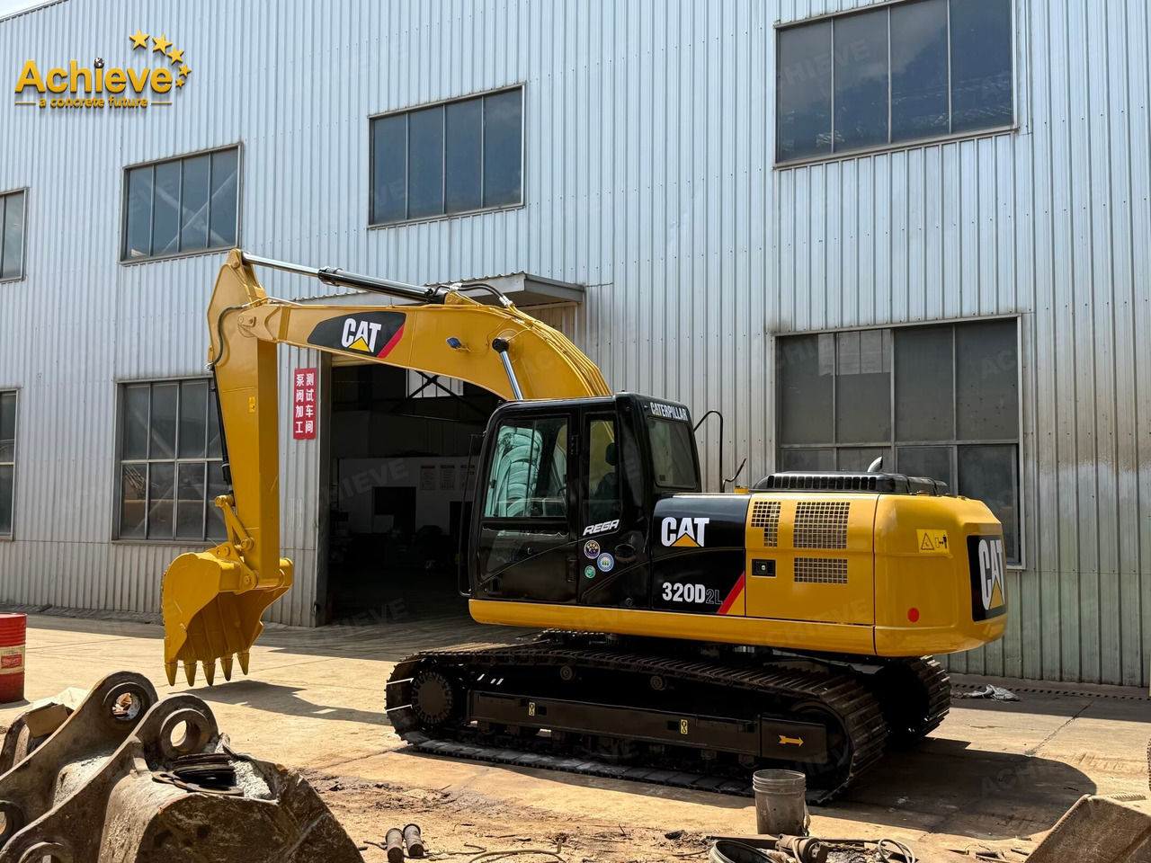 CATERPILLAR 【ACHIEVE】TOP CONDITION!!! CAT 320D2L tracked excavator - Багер гасеничар: слика 3 CATERPILLAR 【ACHIEVE】TOP CONDITION!!! CAT 320D2L tracked excavator - Багер гасеничар: слика 3