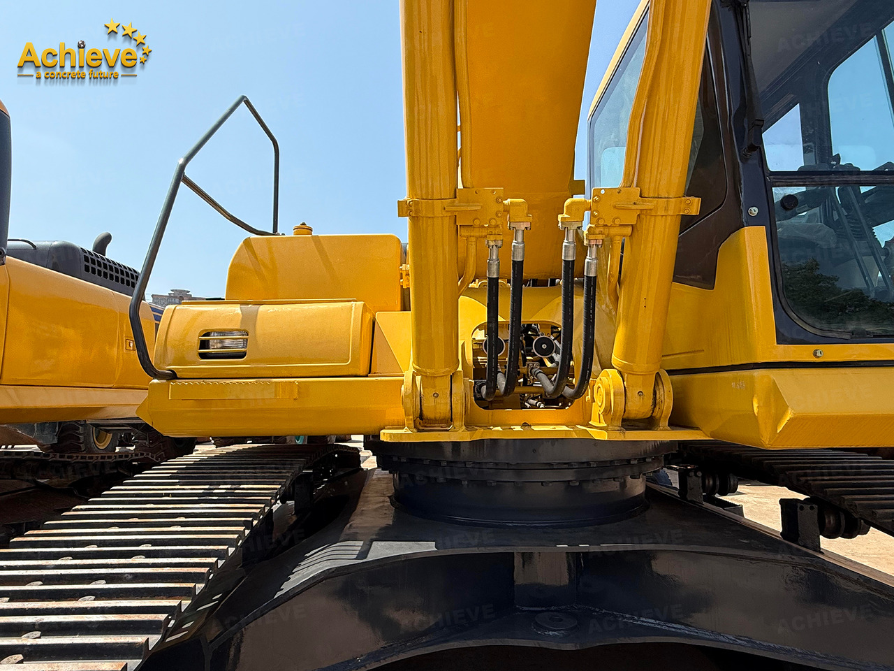 Багер гасеничар KOMATSU Remanufactured Komatsu PC360-7 excavator 1.6 m³  180/1900 kw/rpm  33000 kg  7380 mm  227 kN  Komatsu SAA6D114E  605 L【ACHIEVE】 TOP CONDITION!!!: слика 12