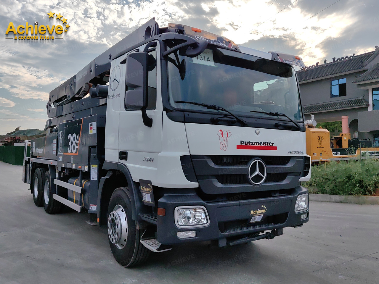 Камион со бетонска пумпа PUTZMEISTER PUTZMEISTER M38-4Z 2013 HOT SALE Mercedes-Benz【ACHIEVE】TOP CONDITION!!!: слика 19 Камион со бетонска пумпа PUTZMEISTER PUTZMEISTER M38-4Z 2013 HOT SALE Mercedes-Benz【ACHIEVE】TOP CONDITION!!!: слика 19