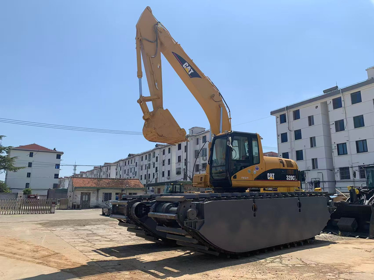 Caterpillar 320CL Swamp Buggy Secondhand Condition Floating Excavator - Багер гасеничар: слика 3 Caterpillar 320CL Swamp Buggy Secondhand Condition Floating Excavator - Багер гасеничар: слика 3