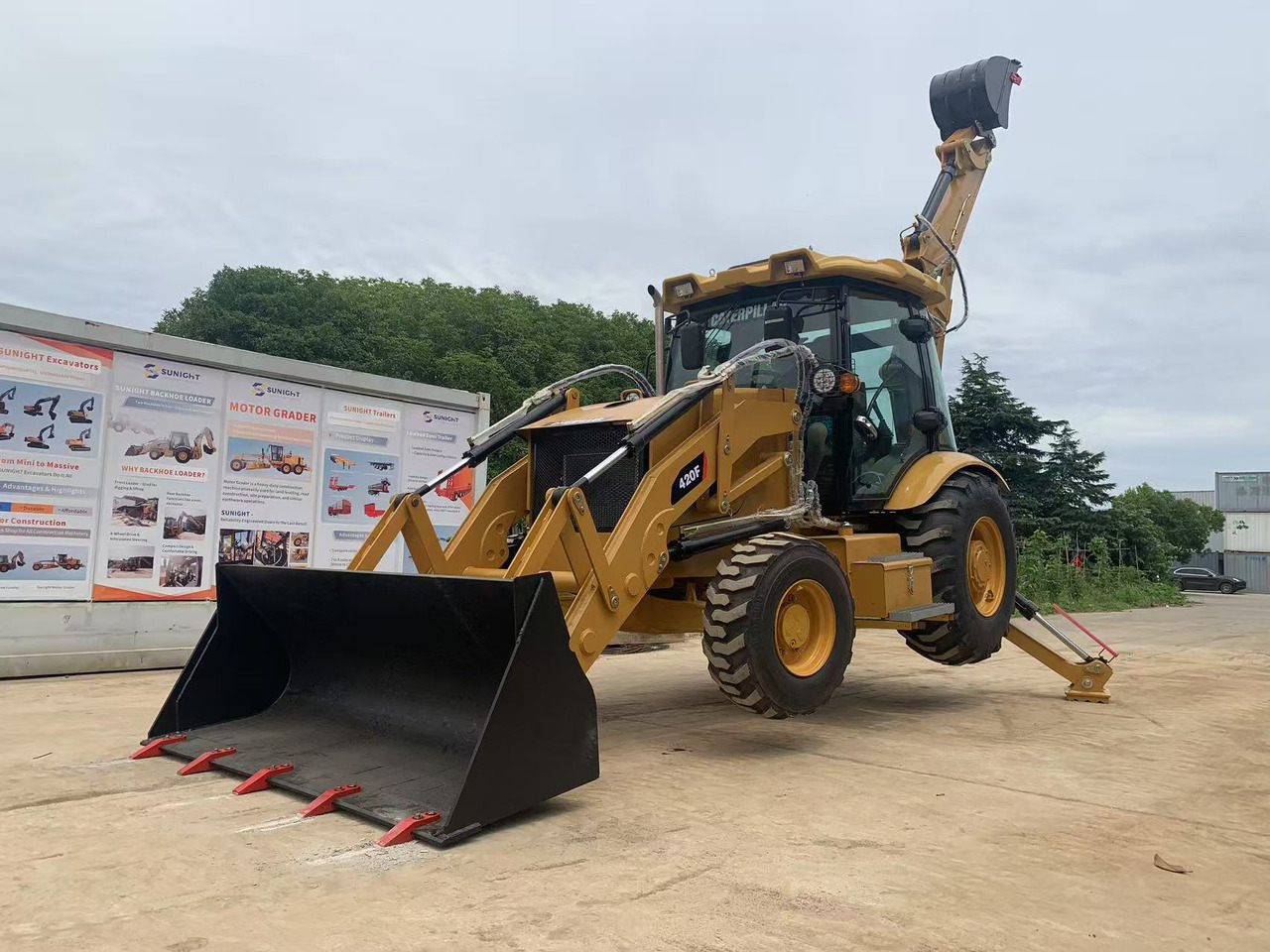 Caterpillar 4x4 Backhoe Loader CAT 420, 428 - Ровокопач: слика 3 Caterpillar 4x4 Backhoe Loader CAT 420, 428 - Ровокопач: слика 3