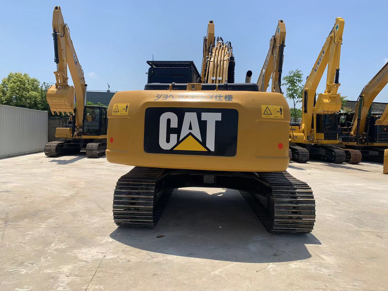 Caterpillar Excavator 320, 323 with Mechanical Engine Mitsubishi S6K - Багер гасеничар: слика 5 Caterpillar Excavator 320, 323 with Mechanical Engine Mitsubishi S6K - Багер гасеничар: слика 5