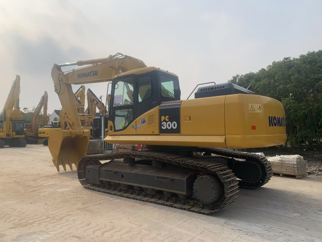 KOMATSU construction excavator Komatsu PC300, PC360 for sale - Багер гасеничар: слика 3 KOMATSU construction excavator Komatsu PC300, PC360 for sale - Багер гасеничар: слика 3