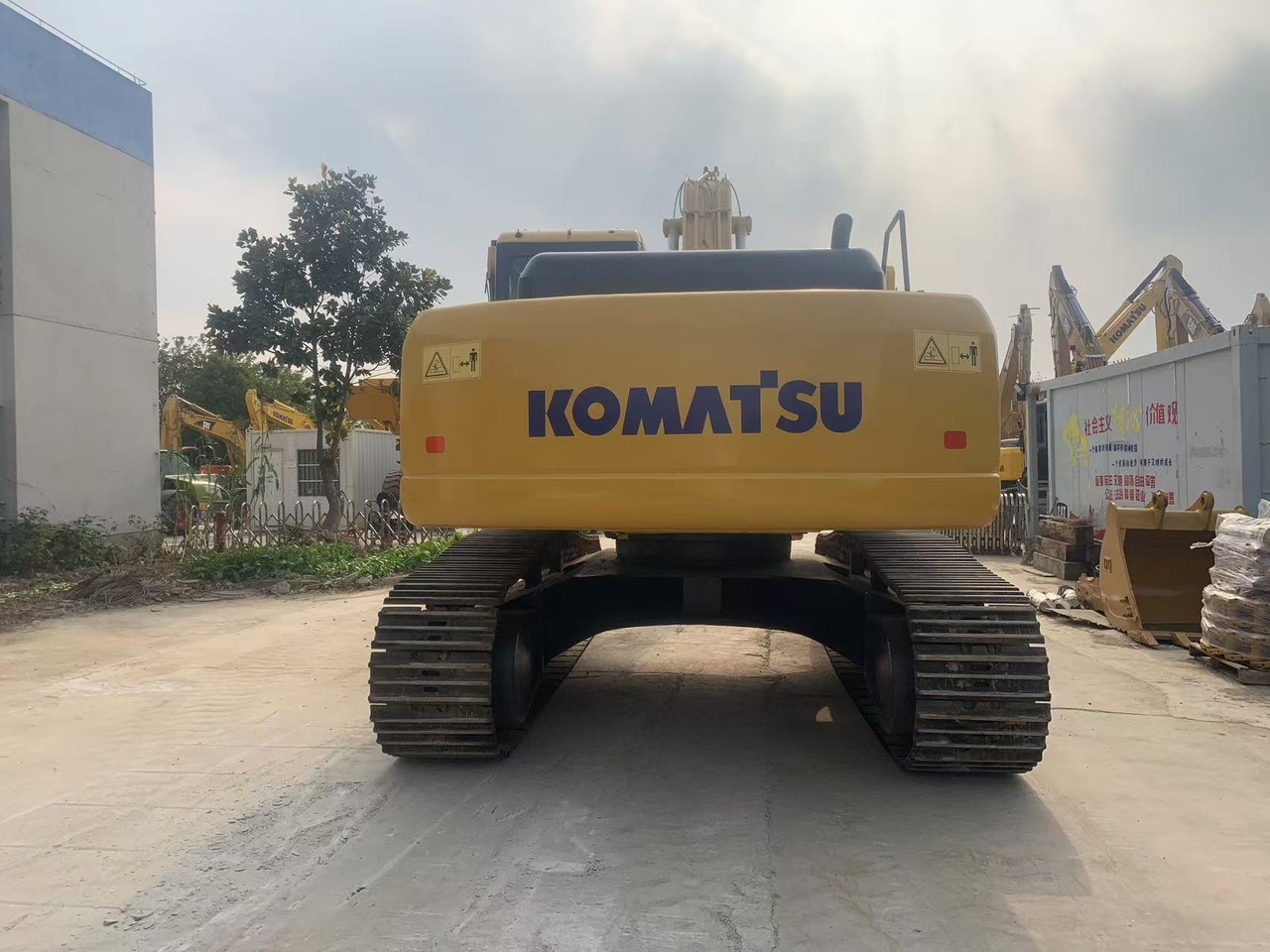 Komatsu Mining Excavator PC300, PC360, PC400 - Багер гасеничар: слика 3 Komatsu Mining Excavator PC300, PC360, PC400 - Багер гасеничар: слика 3