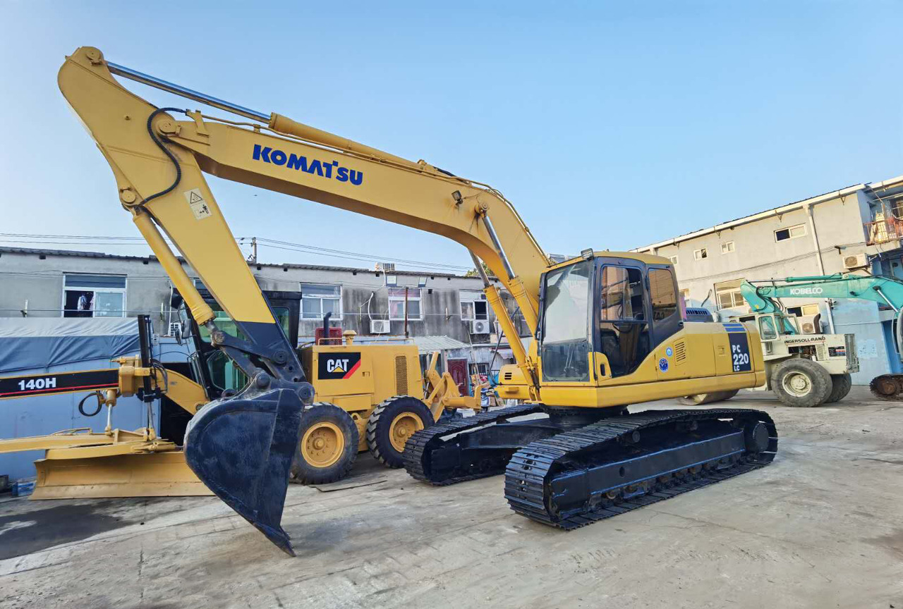 Komatsu PC220-7, PC220-6 Excavator Mechanical Engine - Багер гасеничар: слика 5 Komatsu PC220-7, PC220-6 Excavator Mechanical Engine - Багер гасеничар: слика 5