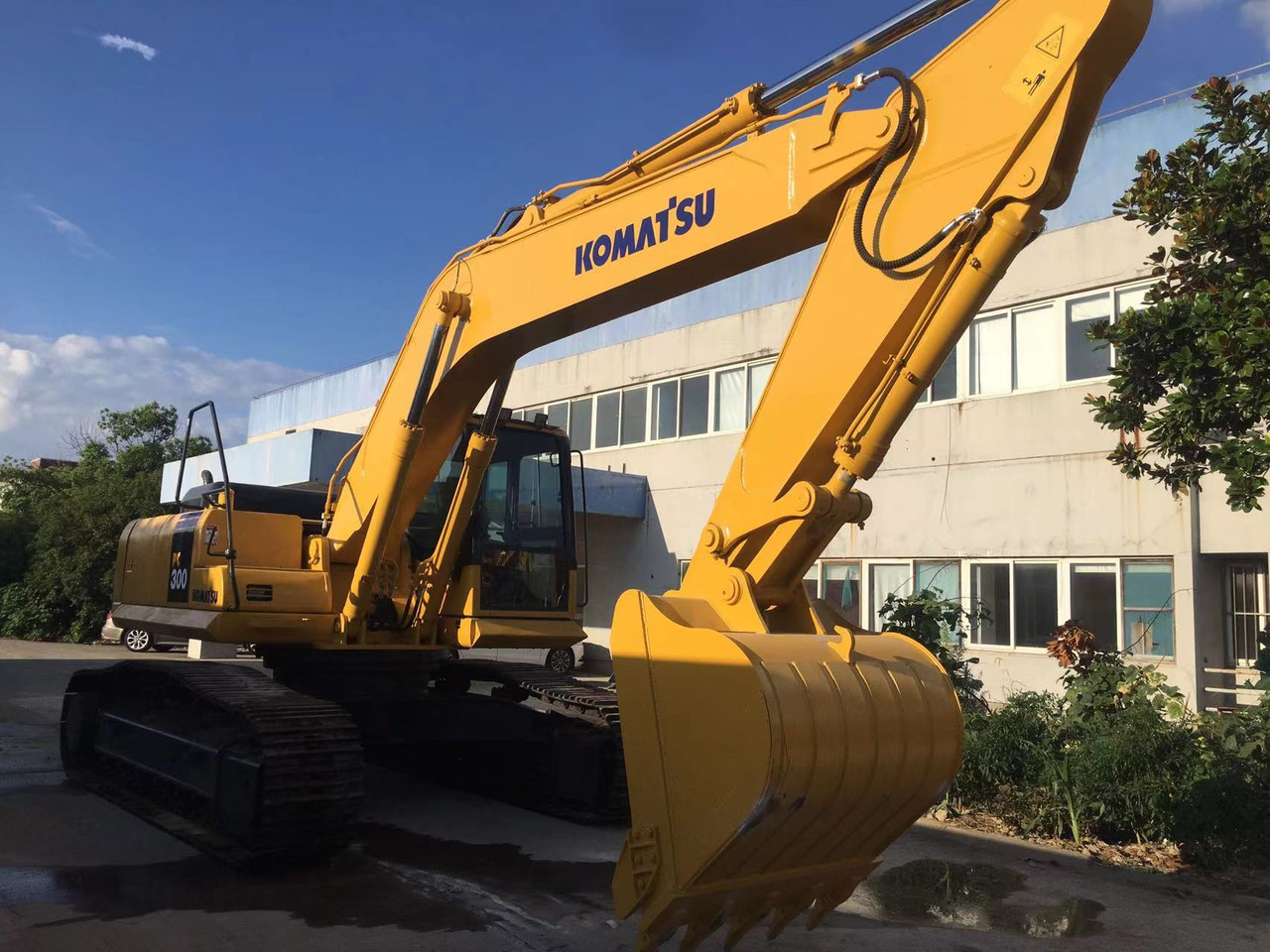 Komatsu PC300 Excavator Used Condition Construction Machine Made in Japan - Багер гасеничар: слика 5 Komatsu PC300 Excavator Used Condition Construction Machine Made in Japan - Багер гасеничар: слика 5