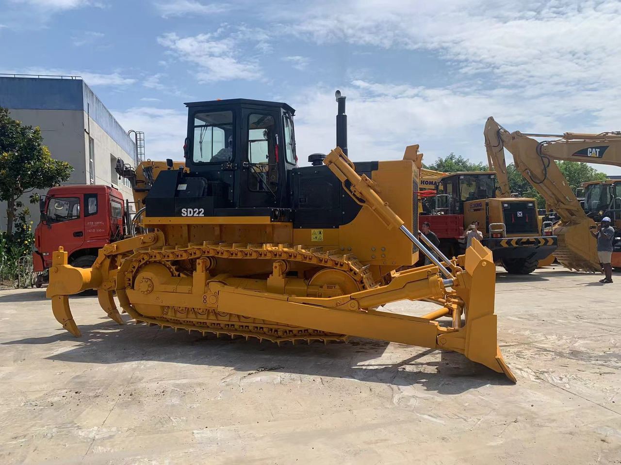 SHANTUI Bulldozer SD22, SD32 Secondhand Tracked Tactor - Булдожер: слика 5 SHANTUI Bulldozer SD22, SD32 Secondhand Tracked Tactor - Булдожер: слика 5
