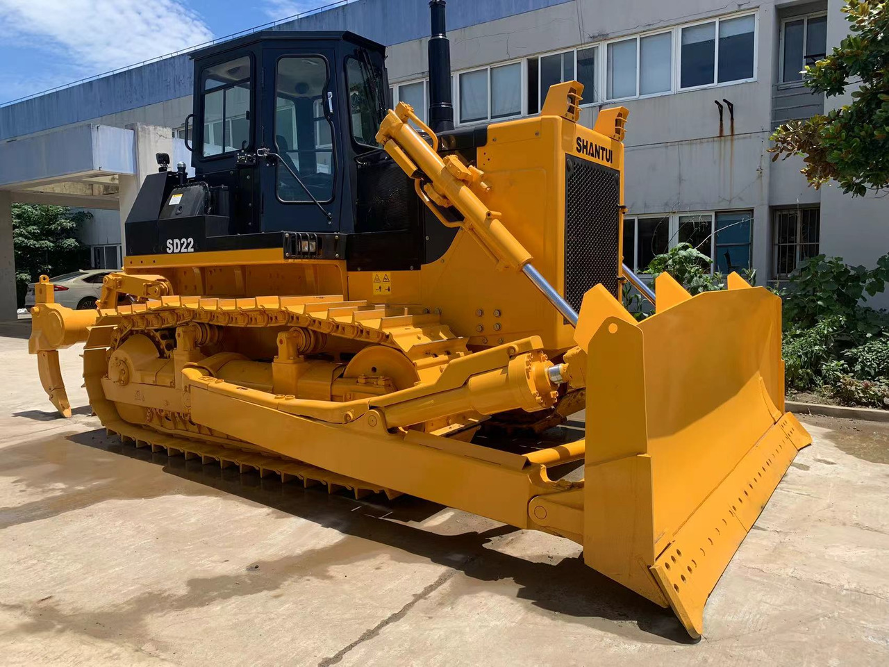 SHANTUI SD22 Bulldozer Good price on Sale - Булдожер: слика 3 SHANTUI SD22 Bulldozer Good price on Sale - Булдожер: слика 3