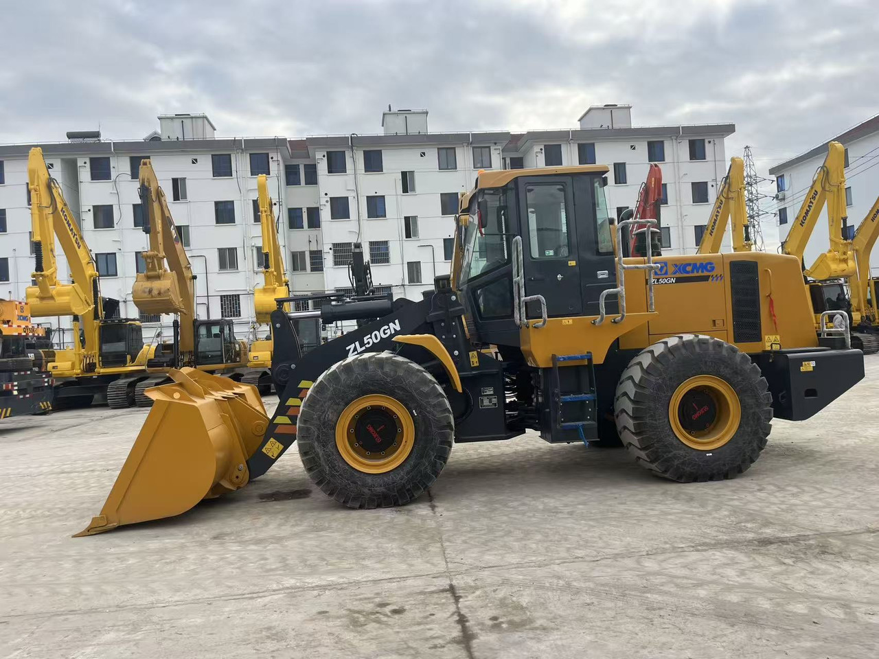 XCMG 5Ton Used Wheel Loader XCMG ZL50GN for Sale - Натоварувач на тркала: слика 3 XCMG 5Ton Used Wheel Loader XCMG ZL50GN for Sale - Натоварувач на тркала: слика 3