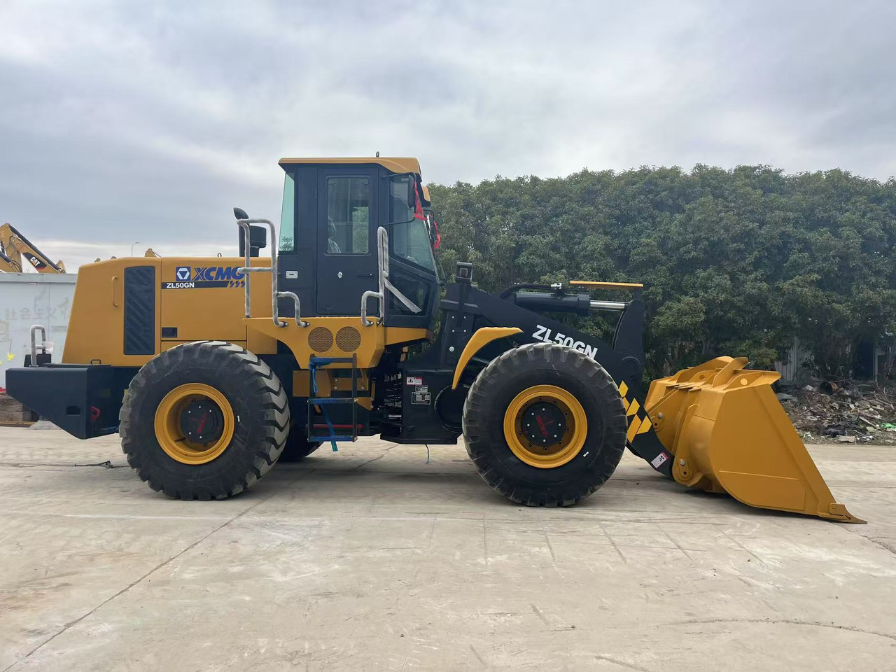XCMG ZL50GN Secondhand Front End Loader - Натоварувач на тркала: слика 1 XCMG ZL50GN Secondhand Front End Loader - Натоварувач на тркала: слика 1