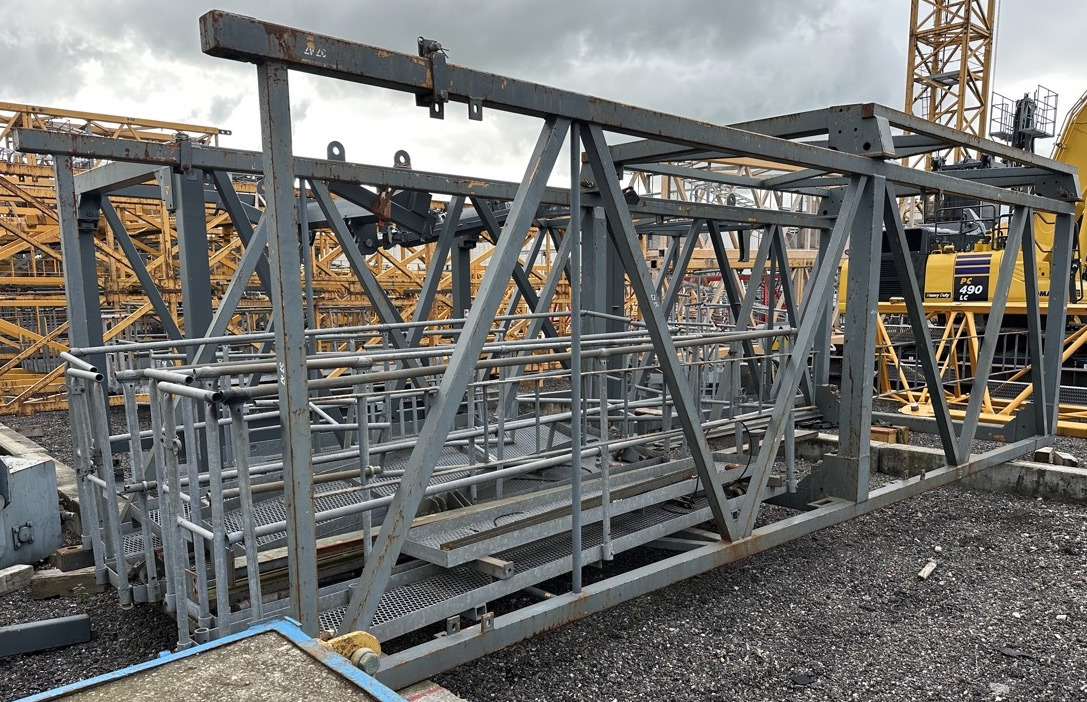 LIEBHERR 256HC/290HC telescopic cage - Градежна опрема: слика 1 LIEBHERR 256HC/290HC telescopic cage - Градежна опрема: слика 1