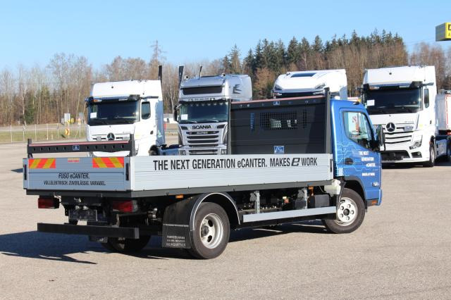 FUSO Canter 4C15E M - BATT. - Комбе со отворен сандак: слика 3 FUSO Canter 4C15E M - BATT. - Комбе со отворен сандак: слика 3