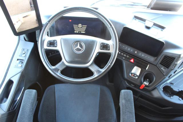Камион влекач Mercedes-Benz Arocs 1853LS HAD: слика 8 Камион влекач Mercedes-Benz Arocs 1853LS HAD: слика 8