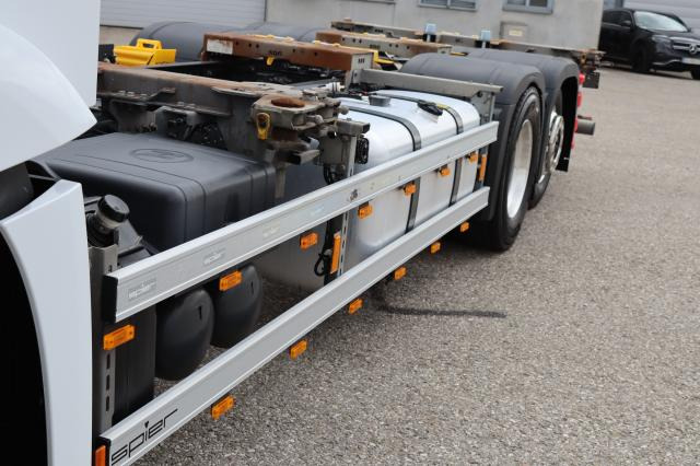 Mercedes-Benz Actros 2546LL MULTIWECHSLER - Транспортер на контејнер/ Камион со променливо тело: слика 4 Mercedes-Benz Actros 2546LL MULTIWECHSLER - Транспортер на контејнер/ Камион со променливо тело: слика 4