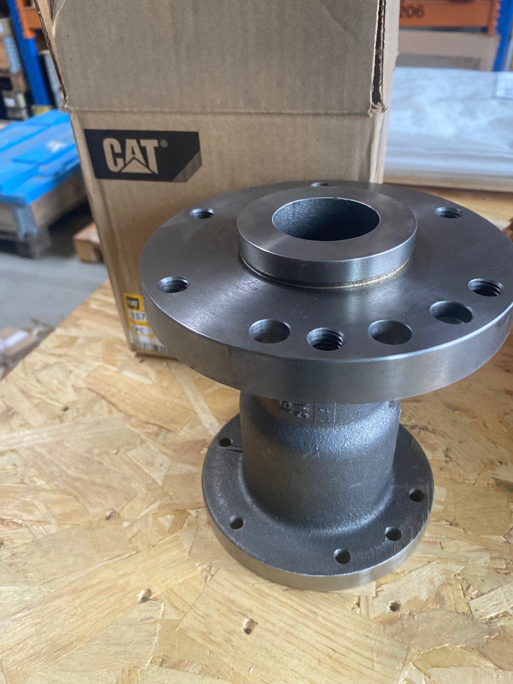 O&K Terex RH40 RH90 Cat 6015 6018 Fan Adapter 157-8072 - Резервни делови за Градежна машина: слика 2 O&K Terex RH40 RH90 Cat 6015 6018 Fan Adapter 157-8072 - Резервни делови за Градежна машина: слика 2