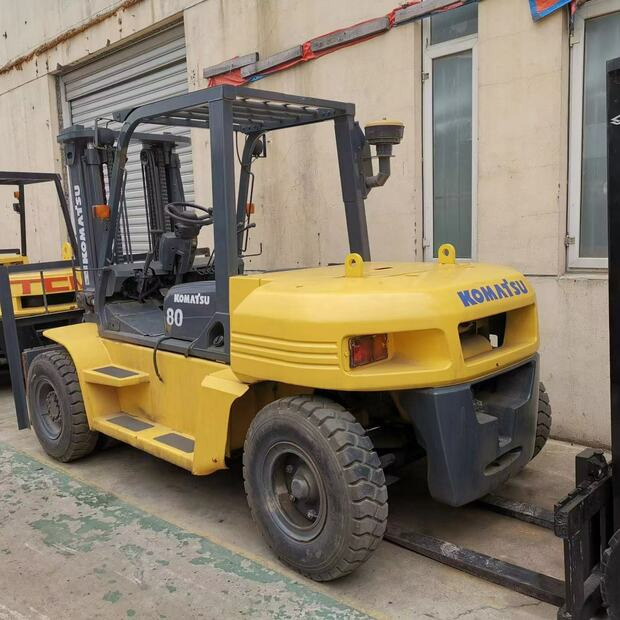 Вилушкар 2020 Komatsu FD80: слика 9