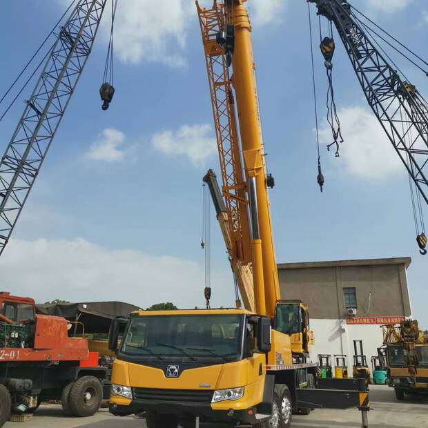 2021 XCMG QY70KC - Мобилен кран: слика 3 2021 XCMG QY70KC - Мобилен кран: слика 3