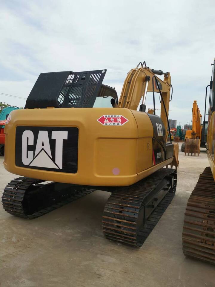 Caterpillar 312D - Багер гасеничар: слика 2 Caterpillar 312D - Багер гасеничар: слика 2