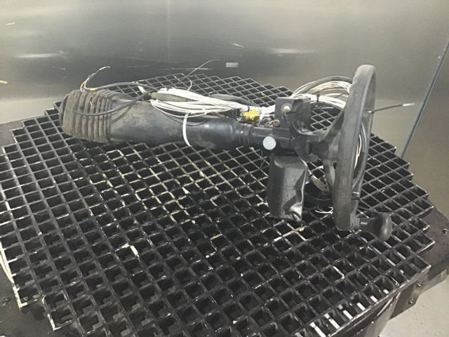 Liebherr A900C Li / A900C ZW / A904C Li / A914C li / A924C Li / A934C Li / A944C Li / A954C Li / - Управувачки столб: слика 1 Liebherr A900C Li / A900C ZW / A904C Li / A914C li / A924C Li / A934C Li / A944C Li / A954C Li / - Управувачки столб: слика 1