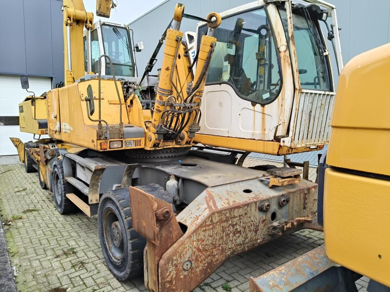 Liebherr A924C Li - Багер на тркала: слика 1 Liebherr A924C Li - Багер на тркала: слика 1