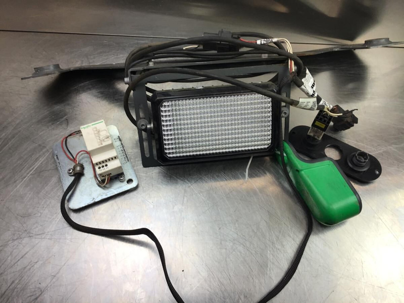 Liebherr Acces Light - Светло/ Осветлување: слика 2 Liebherr Acces Light - Светло/ Осветлување: слика 2