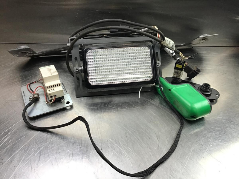 Liebherr Acces Light - Светло/ Осветлување: слика 1 Liebherr Acces Light - Светло/ Осветлување: слика 1