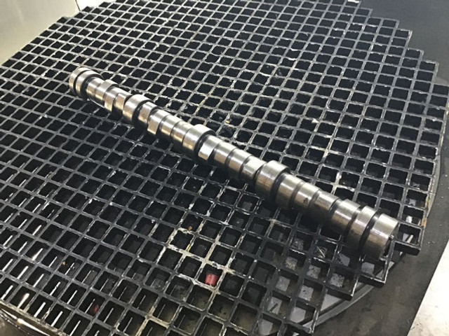 Liebherr Camshaft D9308/D9408 - Брегаста оска: слика 2 Liebherr Camshaft D9308/D9408 - Брегаста оска: слика 2