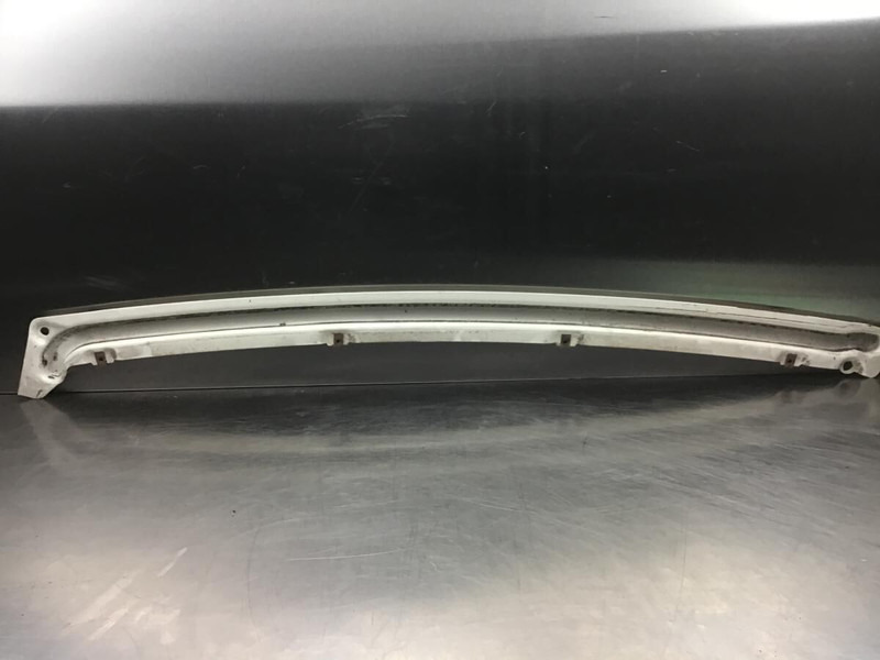 Liebherr Guide Left - Браник: слика 2 Liebherr Guide Left - Браник: слика 2