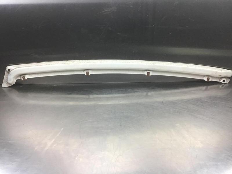 Liebherr Guide Right - Браник: слика 1 Liebherr Guide Right - Браник: слика 1