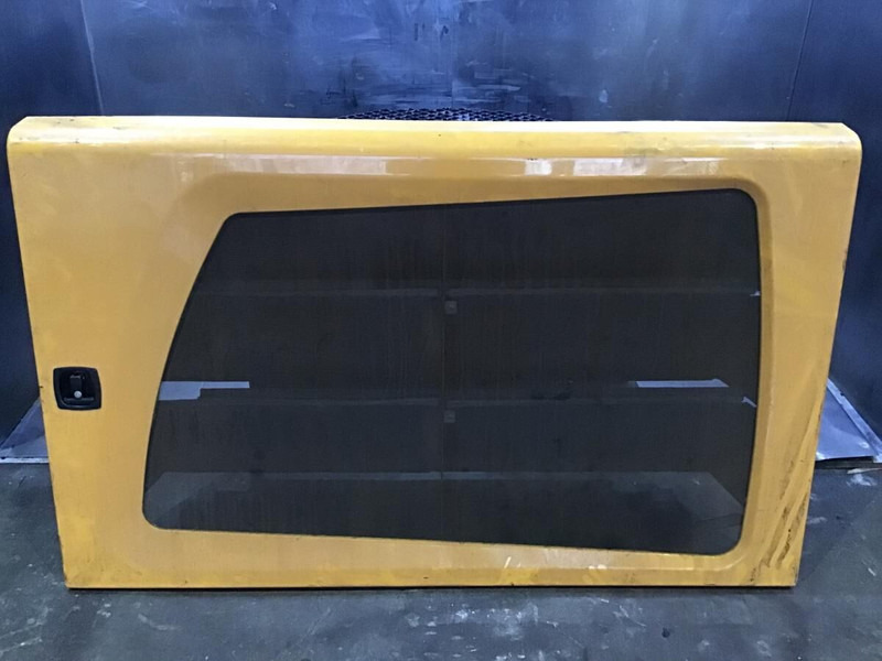 Liebherr - Врата и делови: слика 2 Liebherr - Врата и делови: слика 2