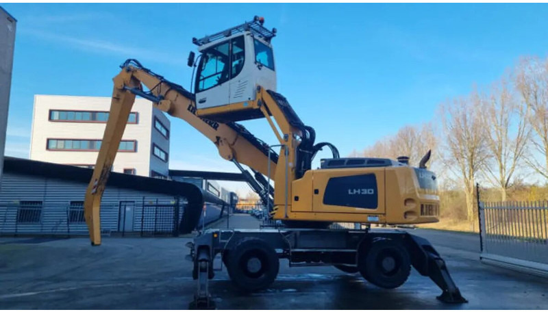 Справувач со отпад/ Индустрија Liebherr LH30 M: слика 8 Справувач со отпад/ Индустрија Liebherr LH30 M: слика 8
