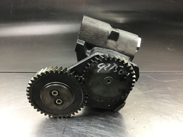Liebherr Oil Pump - Пумпа за масло: слика 1 Liebherr Oil Pump - Пумпа за масло: слика 1
