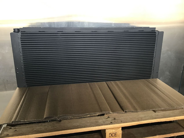 Нов Ладилник за масло Liebherr Oilcooler: слика 14 Нов Ладилник за масло Liebherr Oilcooler: слика 14