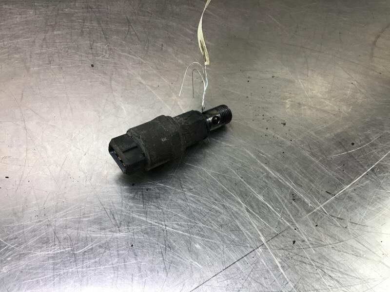 Liebherr Pressure Transmitter - Сензор: слика 1 Liebherr Pressure Transmitter - Сензор: слика 1