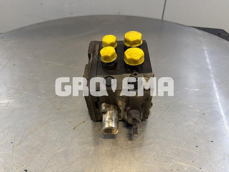 Liebherr R922 / R926 K-LC / R946 LC / R946 LC-V / R946 NLC / R922 Li / R922 LC / R922 ENGINE LIEBHERR / R926 LC / R920 / R920 LC / R920 N - Хидраулика: слика 2 Liebherr R922 / R926 K-LC / R946 LC / R946 LC-V / R946 NLC / R922 Li / R922 LC / R922 ENGINE LIEBHERR / R926 LC / R920 / R920 LC / R920 N - Хидраулика: слика 2