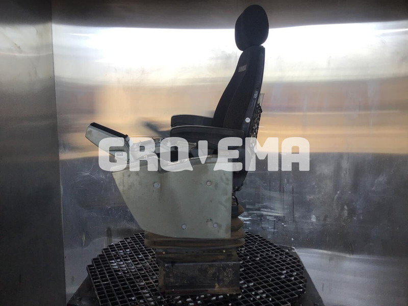 Liebherr R926 COMP / R946 LC / R946 LC-V - Седиште: слика 3 Liebherr R926 COMP / R946 LC / R946 LC-V - Седиште: слика 3