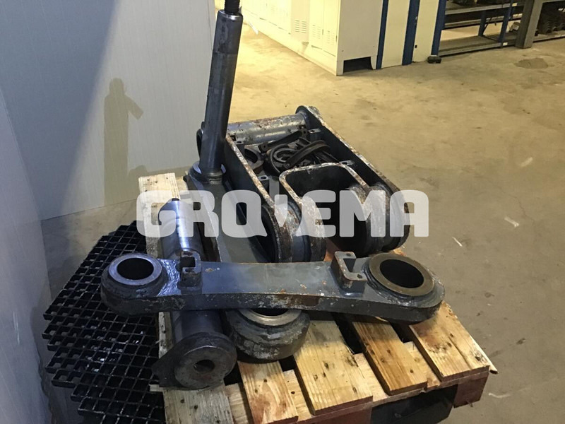 Liebherr R946 LC / R946 NLC / R950 LC-V / R954C / R956 / R974C / R956 LC - Брза спојка: слика 4 Liebherr R946 LC / R946 NLC / R950 LC-V / R954C / R956 / R974C / R956 LC - Брза спојка: слика 4