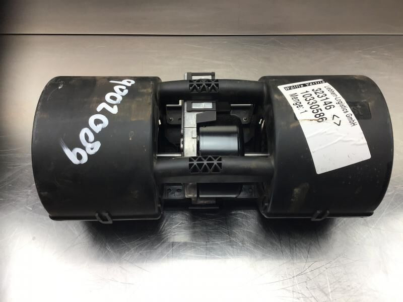 Liebherr R946 LC / R946 NLC / R956 / R976 / R926 LC / R920 / R920 LC - Вентилатор за парно: слика 2 Liebherr R946 LC / R946 NLC / R956 / R976 / R926 LC / R920 / R920 LC - Вентилатор за парно: слика 2