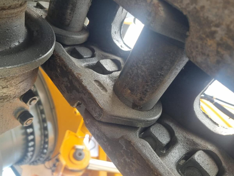 Liebherr R954C - Справувач со отпад/ Индустрија: слика 5 Liebherr R954C - Справувач со отпад/ Индустрија: слика 5