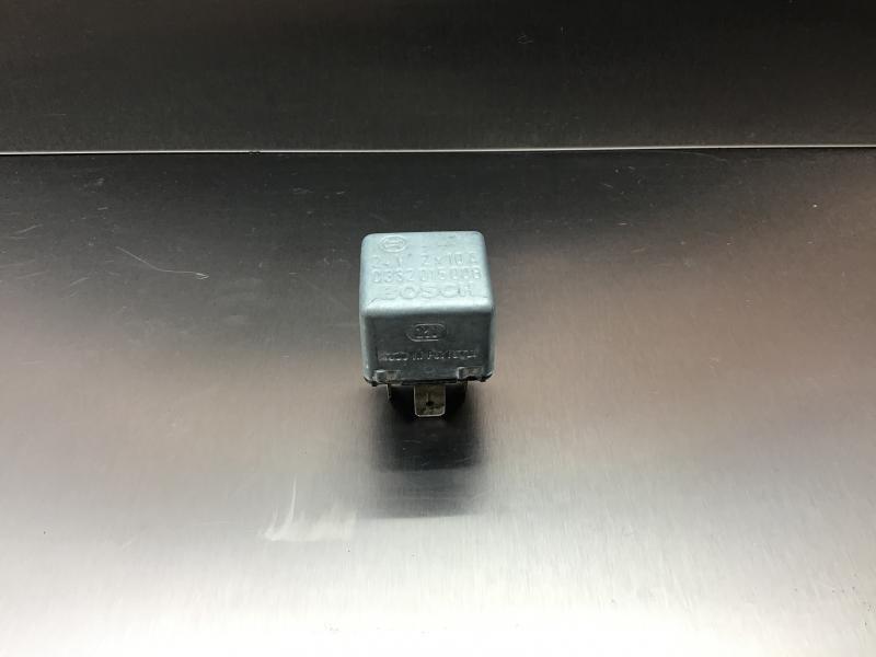 Реле за Градежна машина Liebherr Relay: слика 1