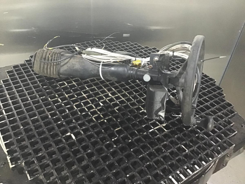 Liebherr Steering Column - Управувачки столб: слика 2 Liebherr Steering Column - Управувачки столб: слика 2