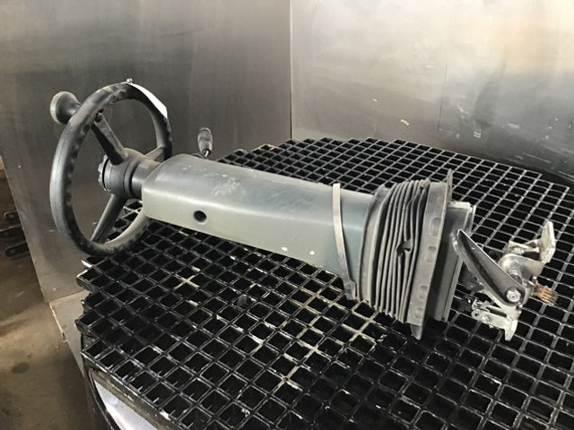 Liebherr Steering Column - Управувачки столб: слика 1 Liebherr Steering Column - Управувачки столб: слика 1