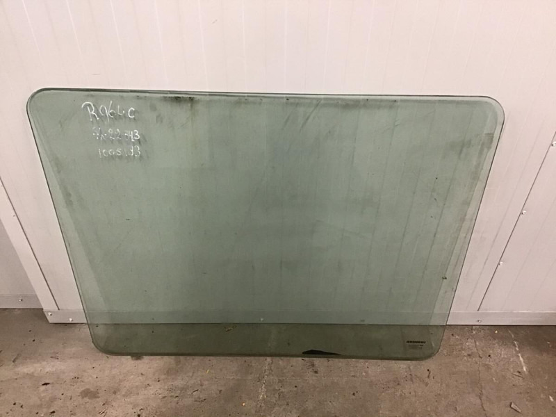 Liebherr Window Glass - Прозорец и делови: слика 3 Liebherr Window Glass - Прозорец и делови: слика 3