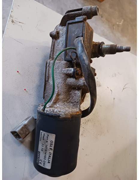 Liebherr Windshield Wiper - Бришач: слика 2 Liebherr Windshield Wiper - Бришач: слика 2