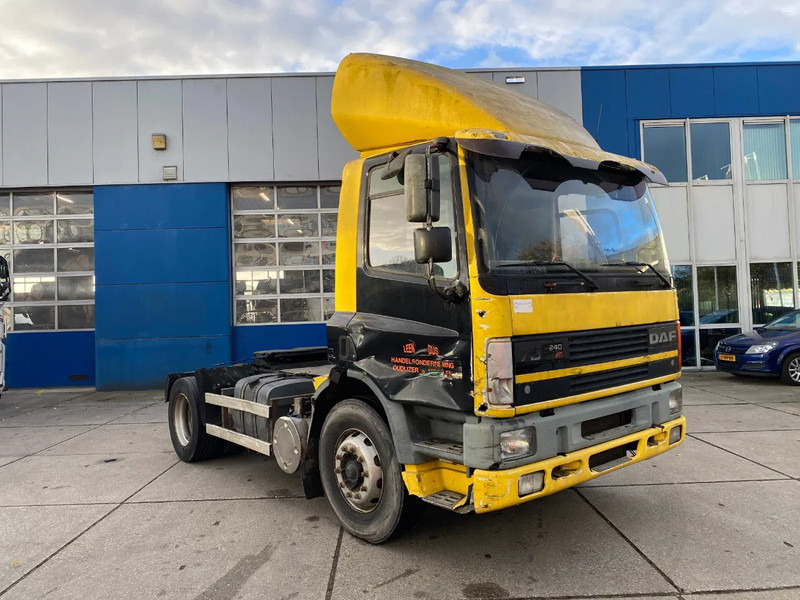 DAF CF 75.240 SC / Manual / Euro 1 - Камион влекач: слика 3 DAF CF 75.240 SC / Manual / Euro 1 - Камион влекач: слика 3
