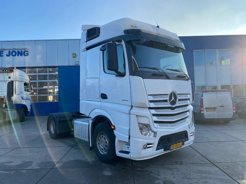 Mercedes-Benz Actros 1842 Big space / Automatic - Камион влекач: слика 3 Mercedes-Benz Actros 1842 Big space / Automatic - Камион влекач: слика 3