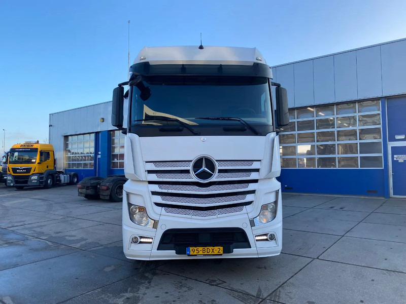 Mercedes-Benz Actros 1842 Big space / Automatic - Камион влекач: слика 2 Mercedes-Benz Actros 1842 Big space / Automatic - Камион влекач: слика 2