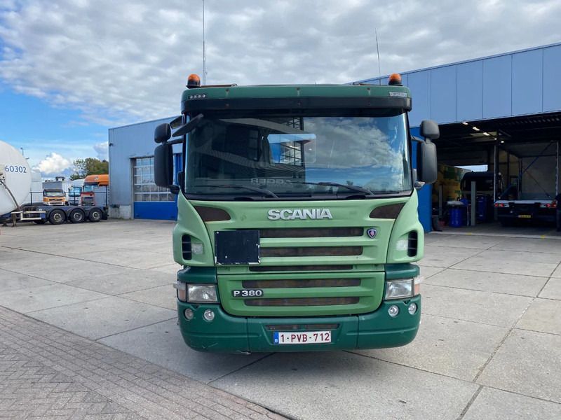 Scania P380 / Semi-automatic / ADR / Euro 4 - Камион влекач: слика 2 Scania P380 / Semi-automatic / ADR / Euro 4 - Камион влекач: слика 2